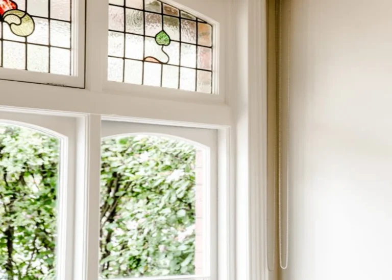 Luxend Painting Service - Interior Window Door Frames, and skirting boards Painting