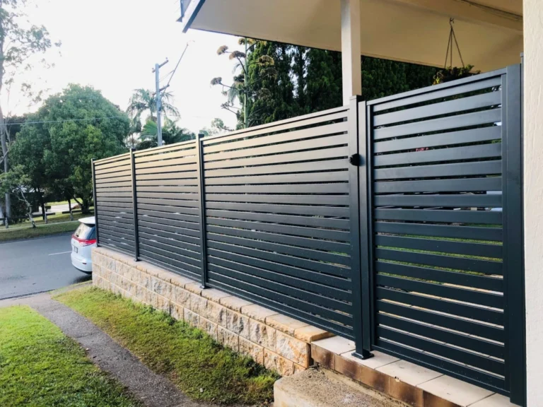 Metal/ Aluminum Fence & Gate Painting​