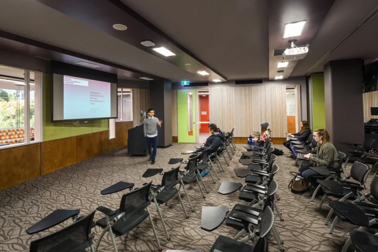 Luxend Cleaning Services - Public Space Cleaning