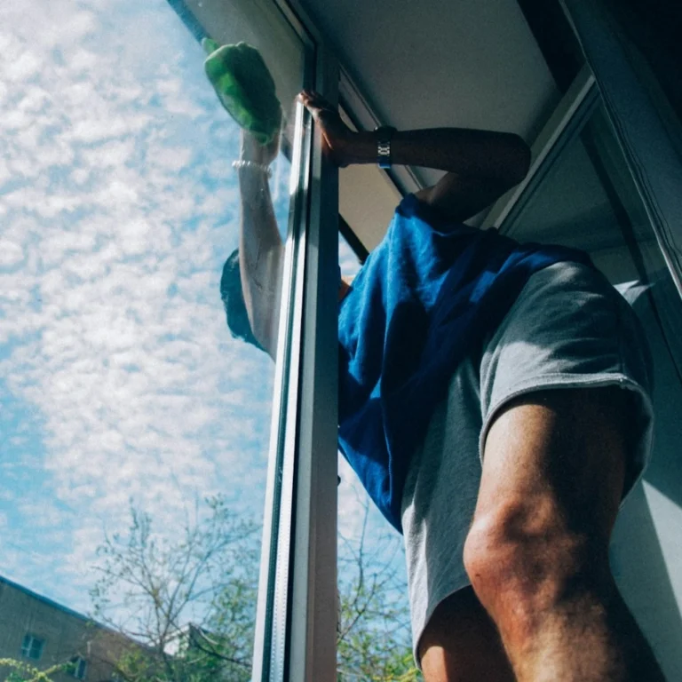 Luxend Window Cleaning